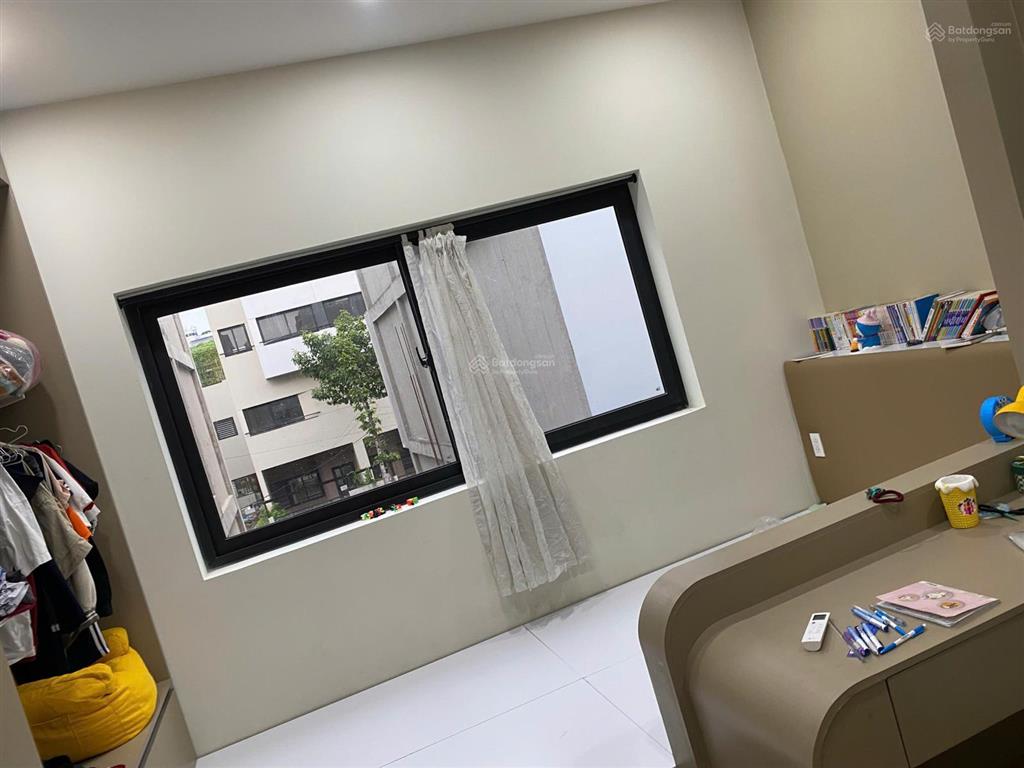 Chính chủ cần bán căn nhà ở lô ngoài cát tường j home