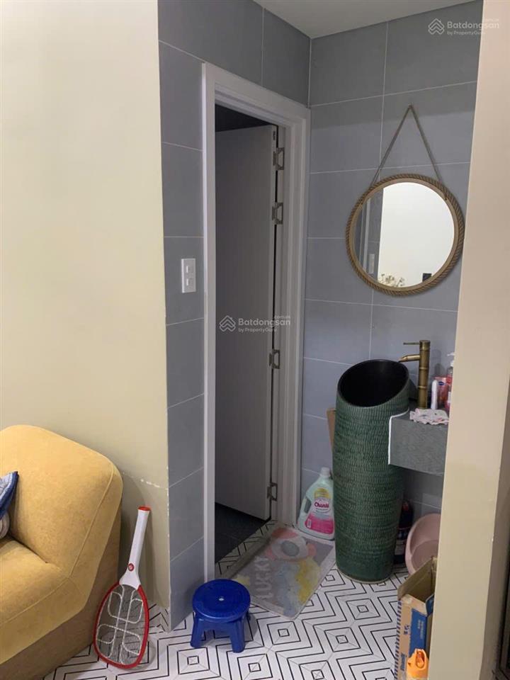 Chính chủ cần bán căn nhà ở lô ngoài cát tường j home
