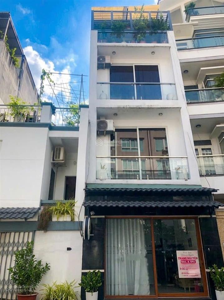 Bán nhà hxt nguyễn văn thương, 4 tầng btct, ngang 4m x 9m, khu dân trí cao.
