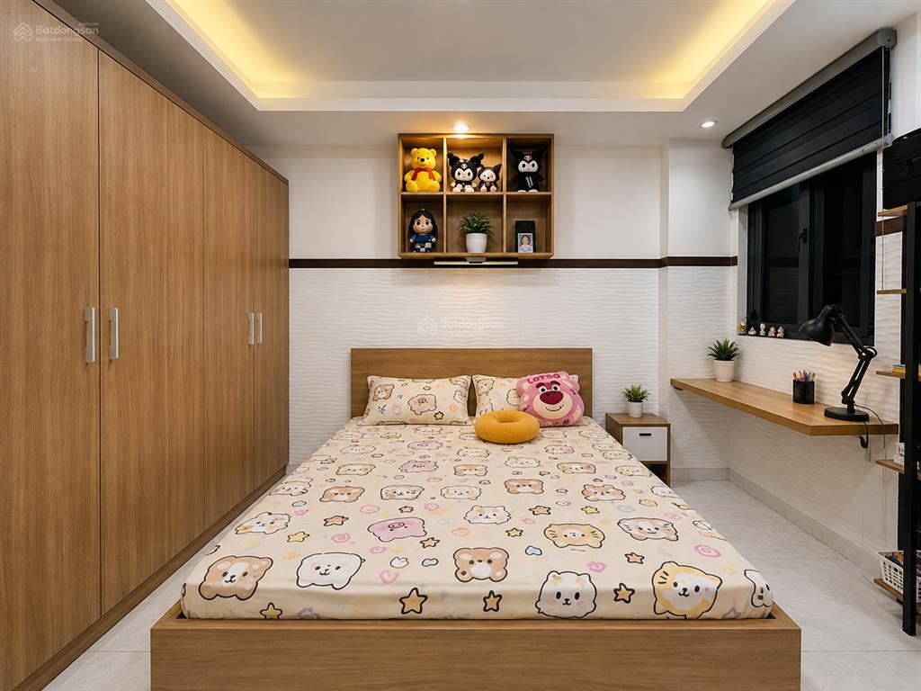 Bán nhà lê quang định, 5 tầng, 60m2, ô tô quay đầu, ngang 6x11m, nhà mới đẹp