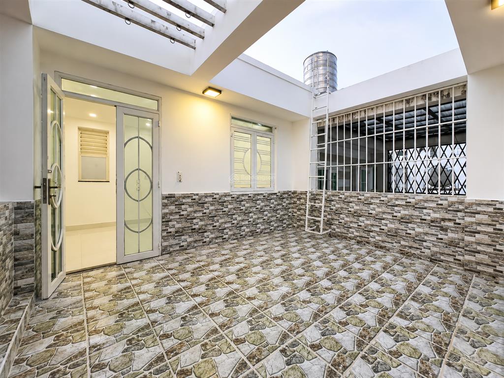 Bán nhà chu văn an, hxh, 5 tầng, hoàn công đủ 160m2, ngang 4,8m, khu phân lô, dân trí cao.
