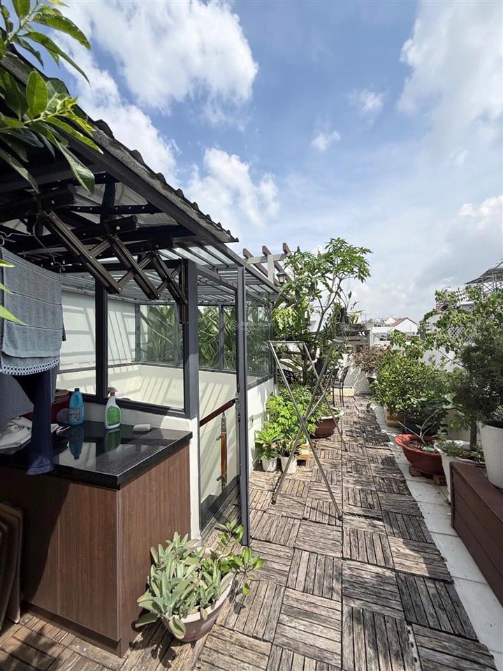 Bán nhà nguyễn văn đậu, 4 tầng, ngang 5.25x12m, căn góc thoáng, nhà đẹp ở ngay.