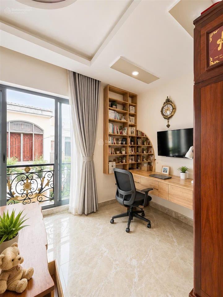 Bán nhà nguyễn văn đậu, 4 tầng, ngang 5.25x12m, căn góc thoáng, nhà đẹp ở ngay.