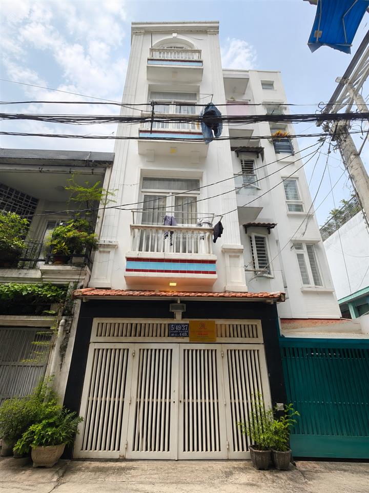 Bán nhà nơ trang long, 4 tầng, 7 phòng cho thuê khoán 21tr/tháng, hẻm ô tô