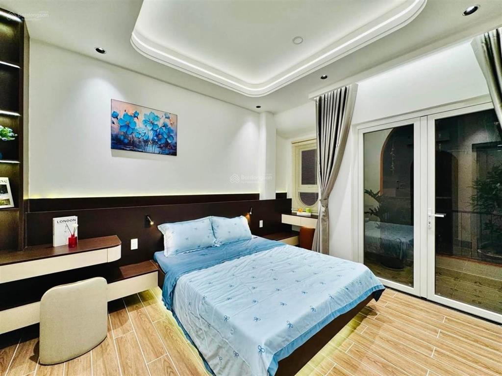 Bán nhà bùi đình túy, 4 tầng, 60m2, nhà mới tặng full nội thất, ngang 4x15m, khu dân trí cao.