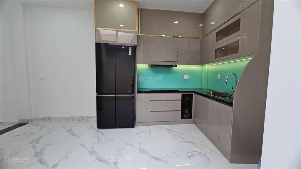 Bán nhà nguyễn văn đậu, 4 tầng btct, mới 100%, nội thất full, ô tô tận cửa.