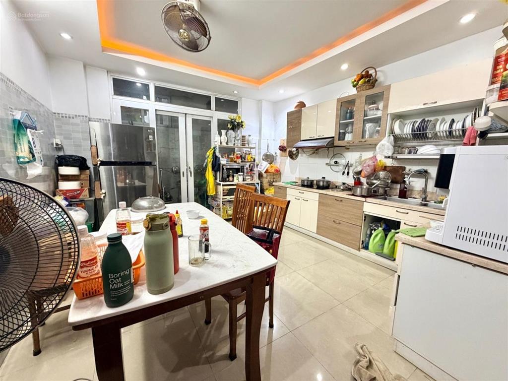Chủ ngộp giảm 2 tỷ, nguyễn văn đậu, 4 tầng, hxh, 68m2, ngay pccc số 6,