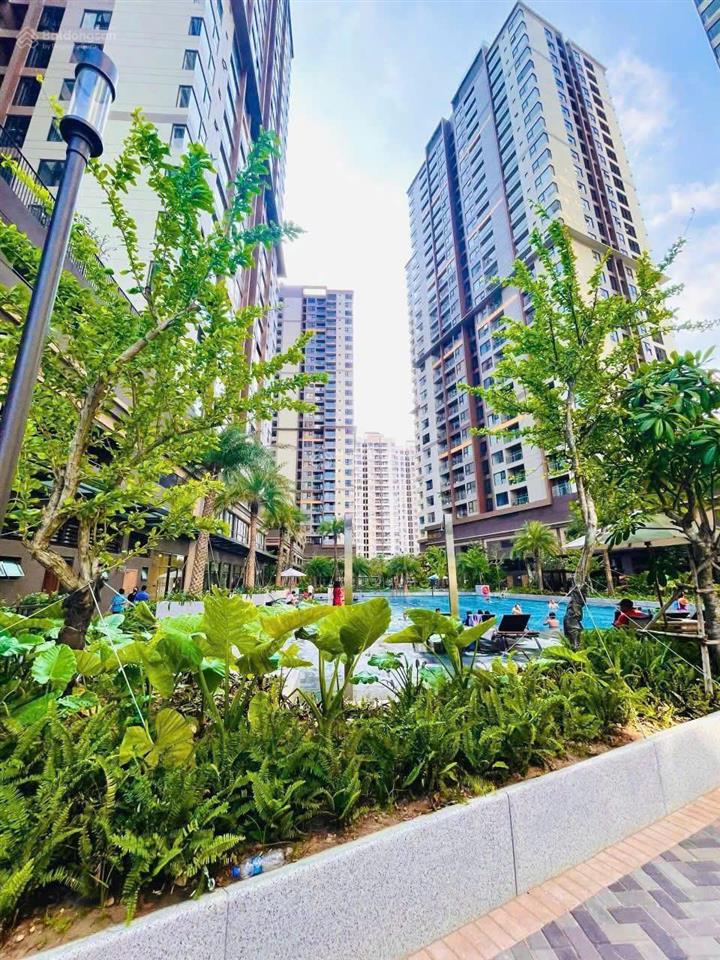 Chính chủ bán gấp góc neo 81m2 2pn/2wc chỉ 4,9 tỷ nhà mới đẹp, view thoáng, ht vay. 0979 885 ***