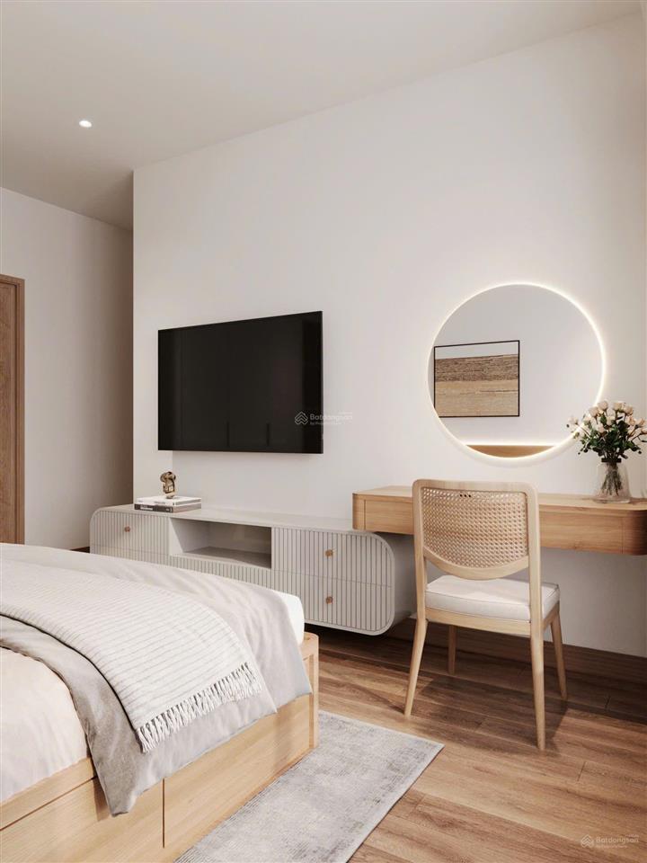 Chính chủ bán gấp góc neo 81m2 2pn/2wc chỉ 4,9 tỷ nhà mới đẹp, view thoáng, ht vay. 0979 885 ***