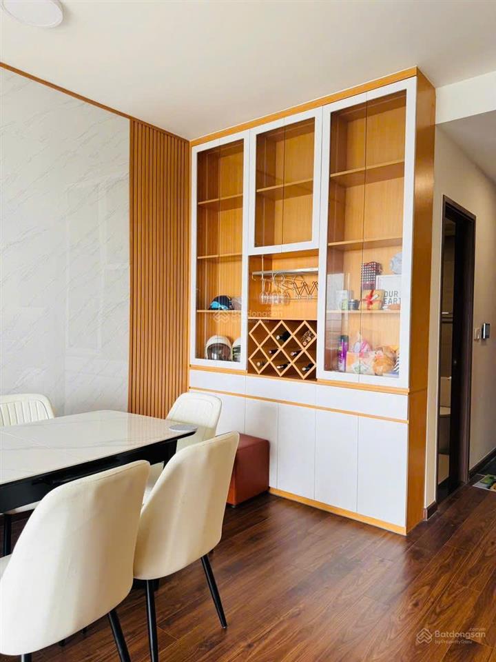 Cho thuê neo 78m2 /2pn2wc full nội thất cao cấp, đẹp sang trọng giá tốt 14tr/tháng.   0979 885 ***