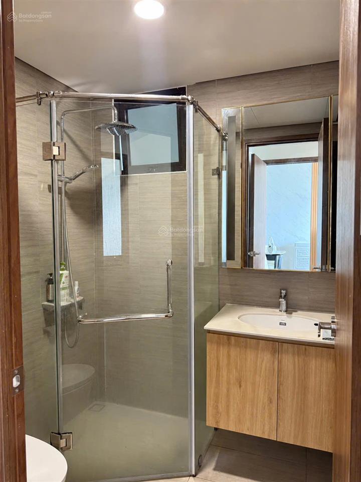 Cho thuê neo 78m2 /2pn2wc full nội thất cao cấp, đẹp sang trọng giá tốt 14tr/tháng.   0979 885 ***