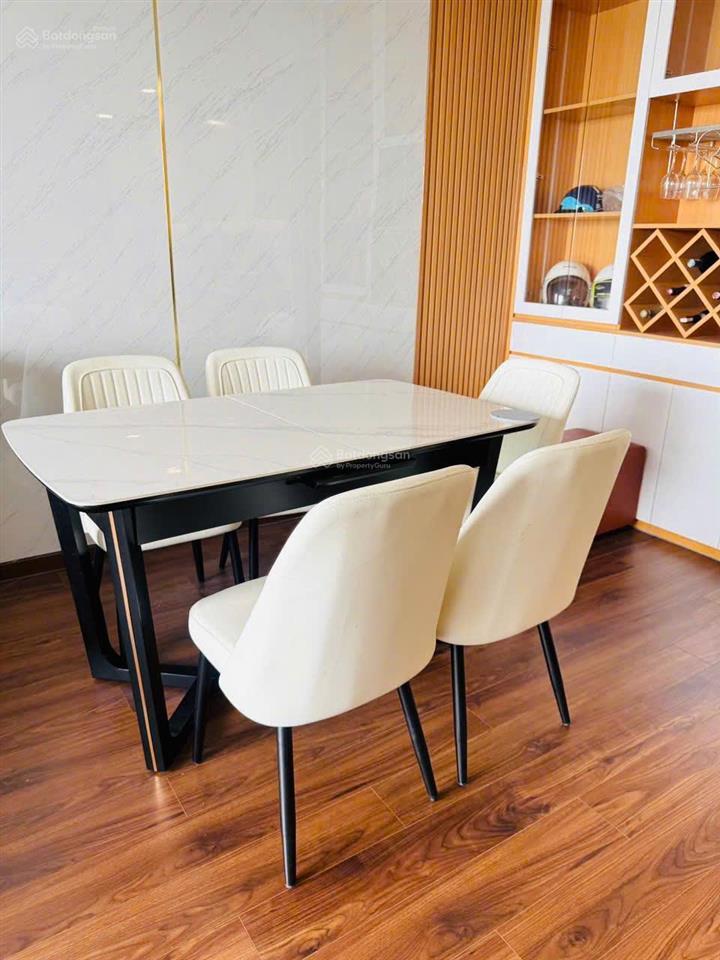 Cho thuê neo 78m2 /2pn2wc full nội thất cao cấp, đẹp sang trọng giá tốt 14tr/tháng.   0979 885 ***