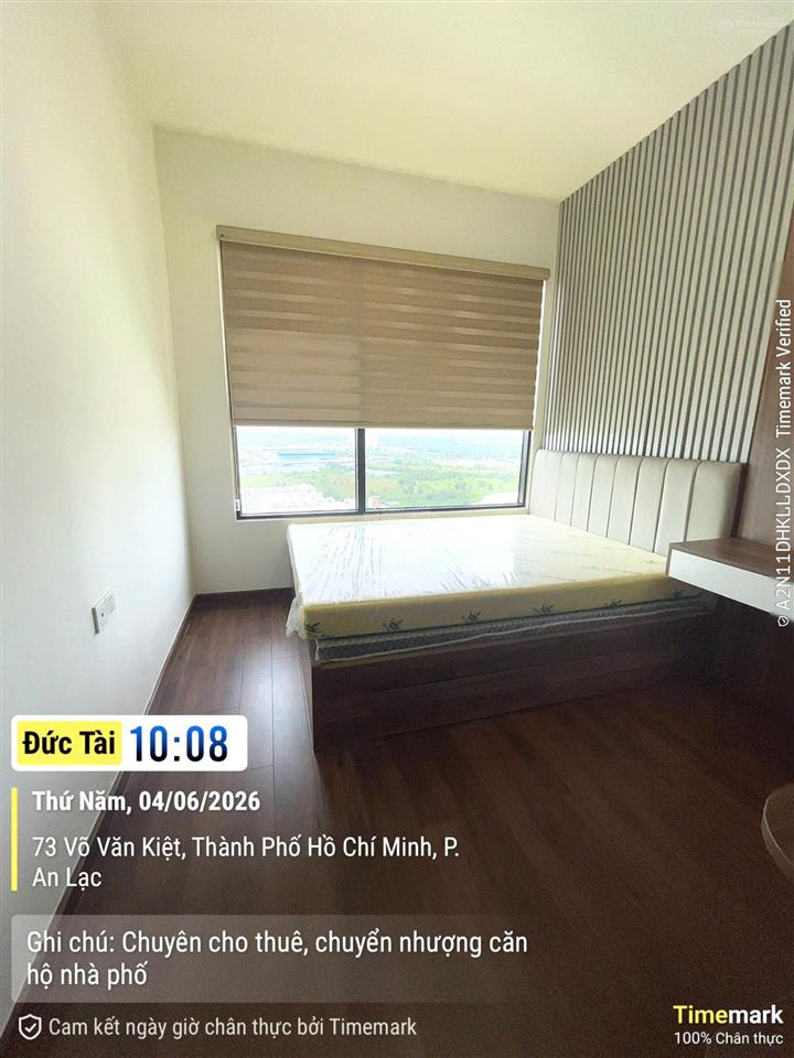Chính chủ bán gấp căn 80m2 2pn/2wc 2 ban công giá 4.580 tỷ, nhà view thoáng đẹp.  0979 885 ***