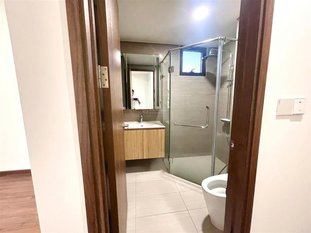 Bán gấp căn neo sân vườn 3pn/2wc tại akari city nam long chỉ 6,69 tỷ, 111m2, sổ sẵn hỗ trợ vay.