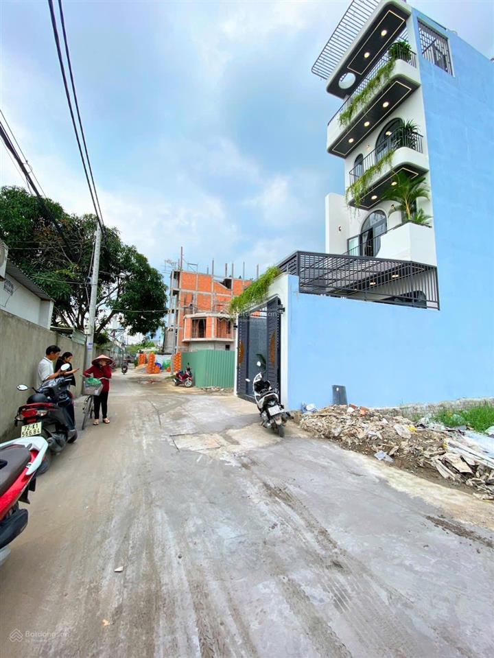 Hoa hồng 100 tr gửi ace nhận đủ tôi cần bán nhà an phú đông q12 ngay ngã tư ga gí 7tỷ6