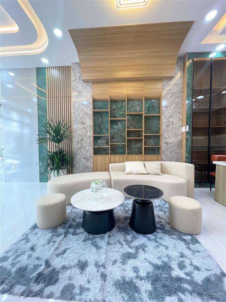 Hoa hồng 1% gủi a chị e nhận đủ ban nhà mới thạnh xuân đường 12 mét xây 2 lầu tặng full nội thất