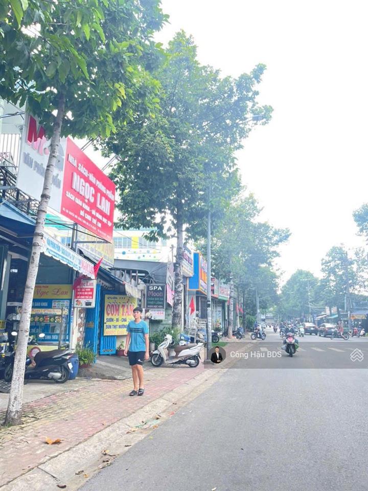 Mặt tiền nguyễn hữu cảnh, p. đông hoà. dt 166m2 (6x 27.6m). odt 157m2. đường 10m. giá 12.3 tỷ