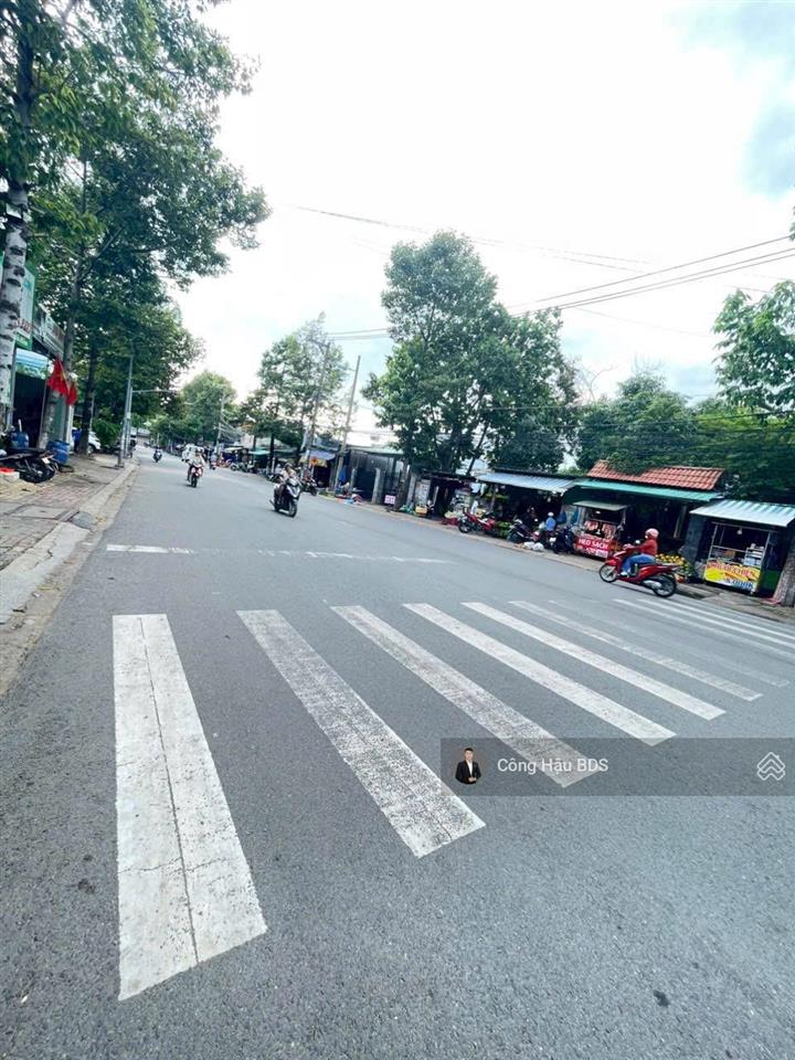 Mặt tiền nguyễn hữu cảnh, p. đông hoà. dt 166m2 (6x 27.6m). odt 157m2. đường 10m. giá 12.3 tỷ