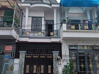 Nhà 2 tầng sổ hoàn công. dt 64m2 (4x 16m) odt 100%. gồm 3pn. đường 7m. gần vincom. giá 4.38 tỷ