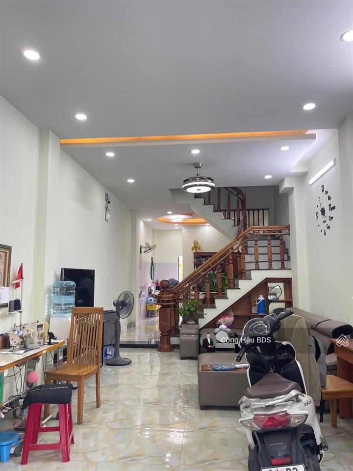 Nhà 3 tầng kdc phú hồng thịnh gần làng dhqg tp.hcm. dt 60m2 (4x 15m). gồm 3pn 4wc. giá 5.8 tỷ