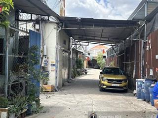 Lô đất 150m2 (5x 30m). odt 106m2. gần chùa cao đài, sát vách tp. thủ đức. đường 5m. giá 4.6 tỷ tl