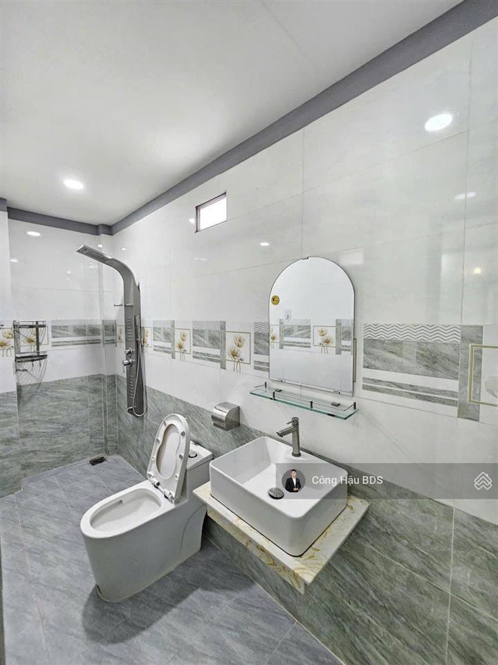 Nhà 3 tầng kdc lê phong p. tân đông hiệp. tp.hcm. dt 84.5m2 (4x 21m). dtsd~ 220m2. giá 5.1 tỷ tl