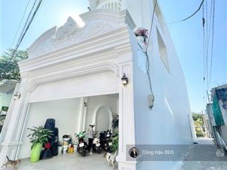 Nhà 3 tầng. khu trung tâm. cách tttm bigc go! chỉ 5p. dt 153m2. đường 5m. giá 7 tỷ tl ~45tr/m2