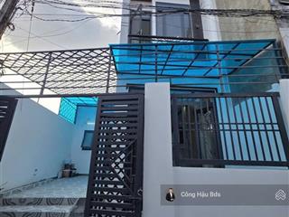 Nhà 2 tầng gần bv dĩ an. giá 2.45 tỷ tl. dt 60m2 (6x10m) gồm 3pn 2wc. đường nhựa 3.5m.