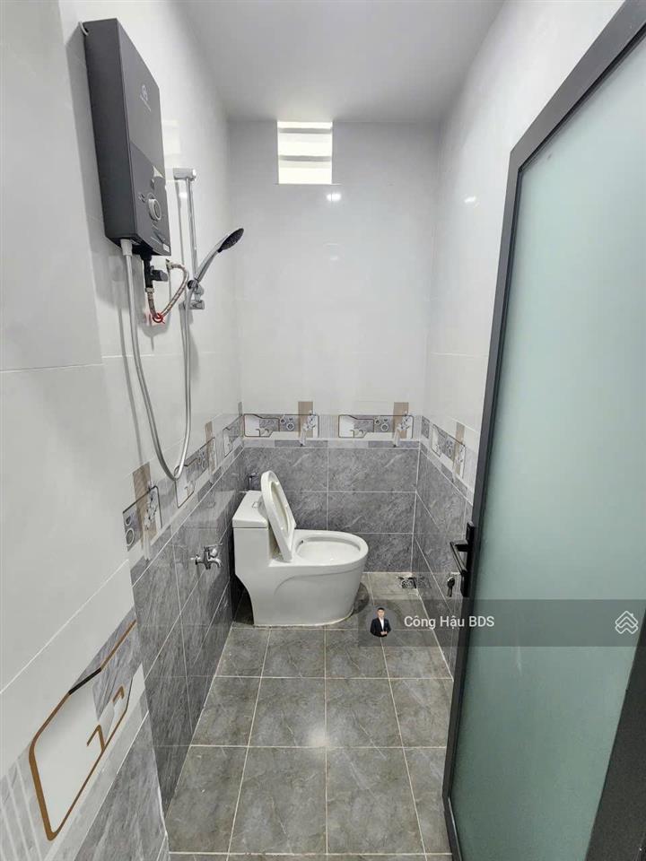 Nhà 2 tầng p. đông hoà gần bigc go! dt 71m2 (5x 14.3m). gồm 3pn 2wc. đường 5m. giá 4.35 tỷ tl