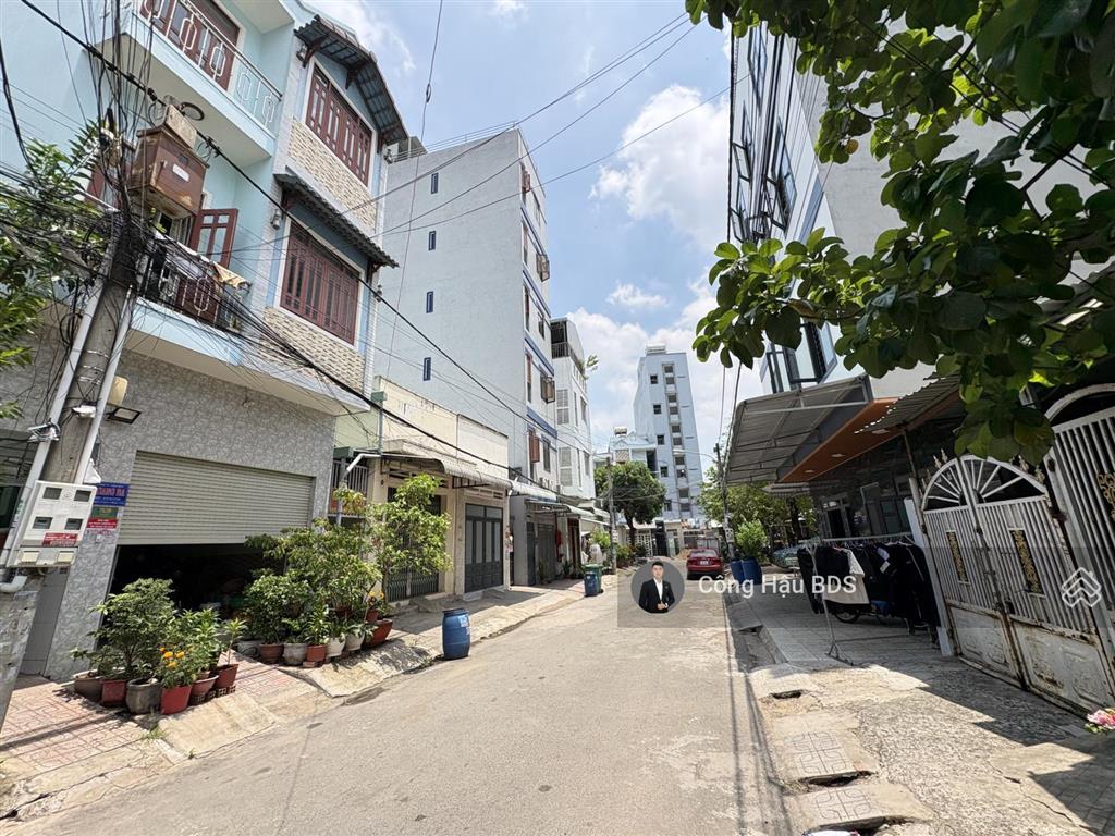 Hot hot. lô đất 100m2 (5x20m). full thổ cư. đường tân lập làng dhqg tp.hcm. sát metro. giá 8.5 tỷ