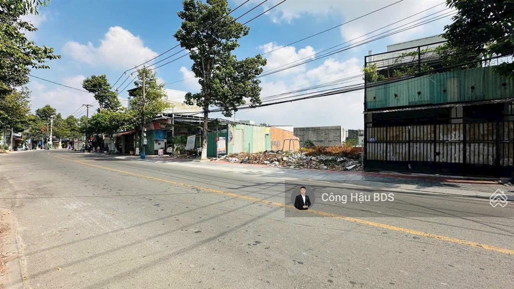 Đất mtkd nguyễn hữu cảnh, p. đông hoà. dt 128m2 (6.1x 21m). odt 118m2. đường 10m. giá 7.95 tỷ tl