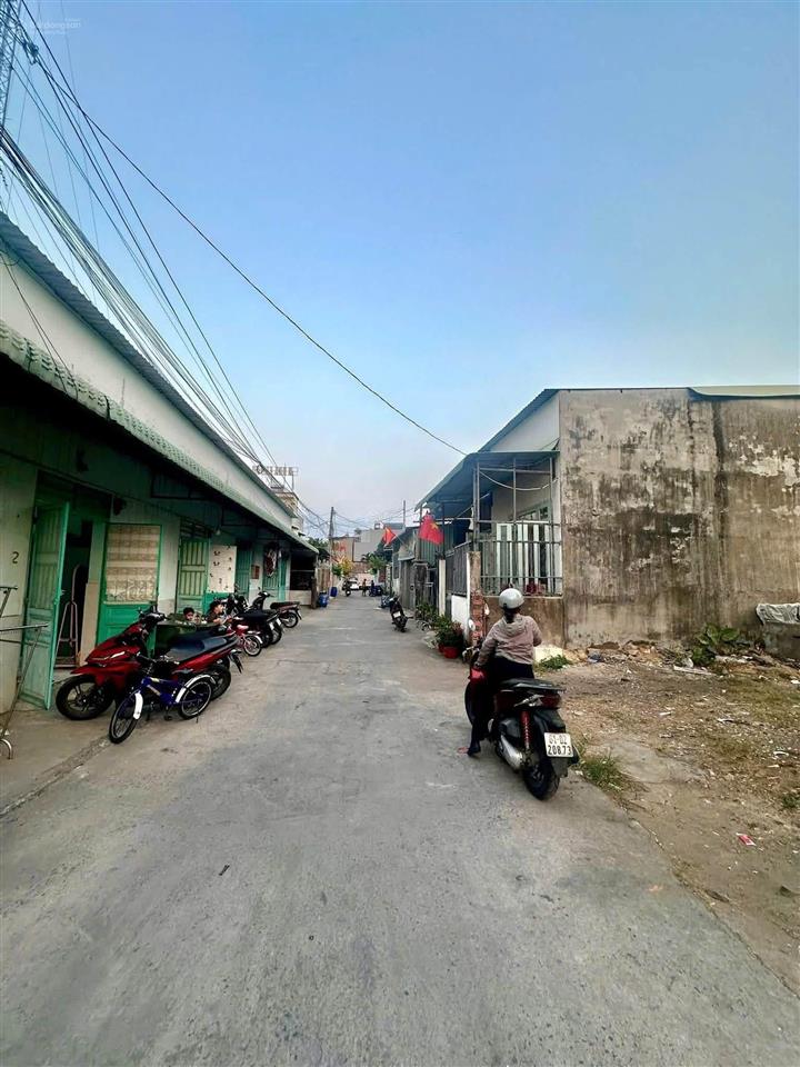 Lô đất đẹp gần chợ tân long, trung tâm dĩ an. dt 164.4m2. odt 128m2. đường thông 5m. giá 4.45 tỷ