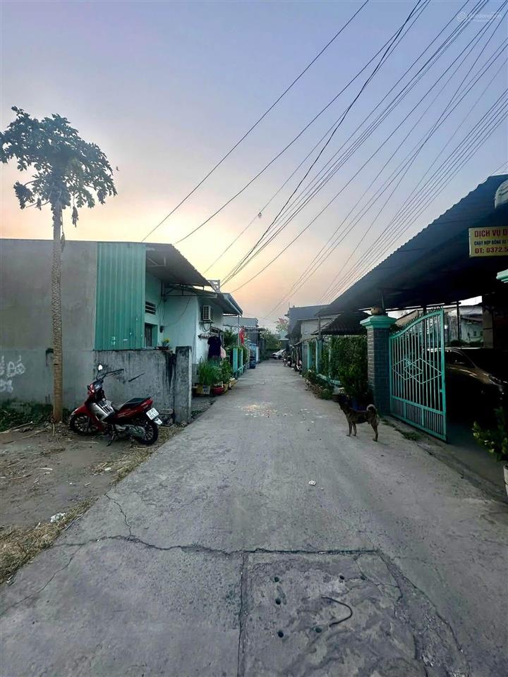 Lô đất đẹp gần chợ tân long, trung tâm dĩ an. dt 164.4m2. odt 128m2. đường thông 5m. giá 4.45 tỷ