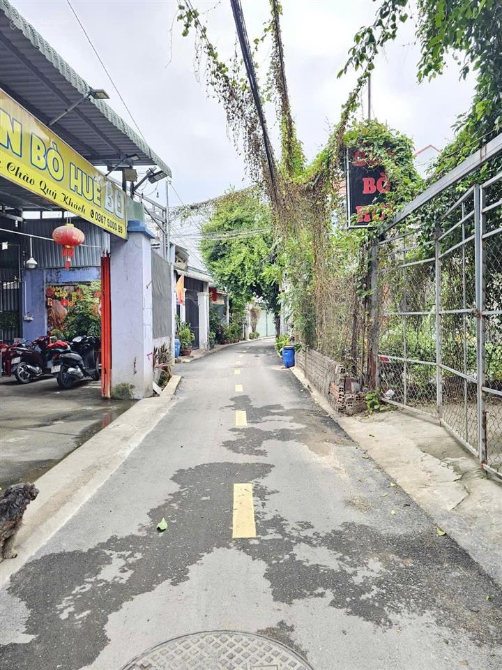 Lô đất đường cây da xề, p. đông hòa. cách tttm bigc go! chỉ 300m. dt 100m2 (5,9x17m). giá 4,5 tỷ