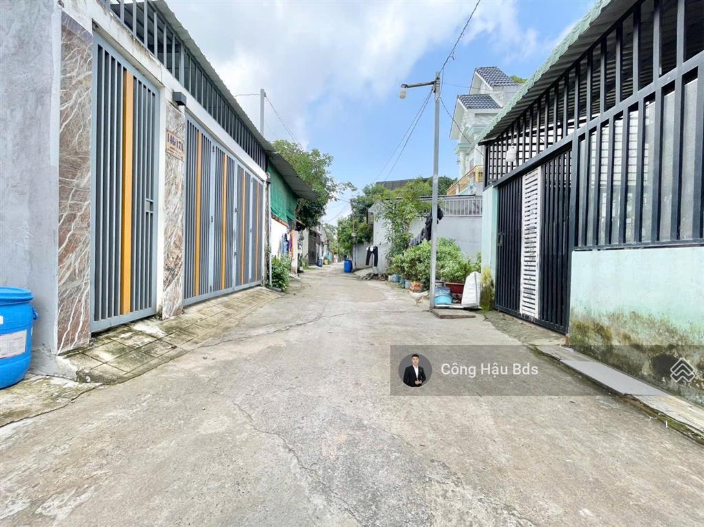 Bán đất đường nguyễn trung trực, tân đông hiệp. dt 140m2 (4,7x30m) odt 70m2. đường 5m. giá 4,1 tỷ