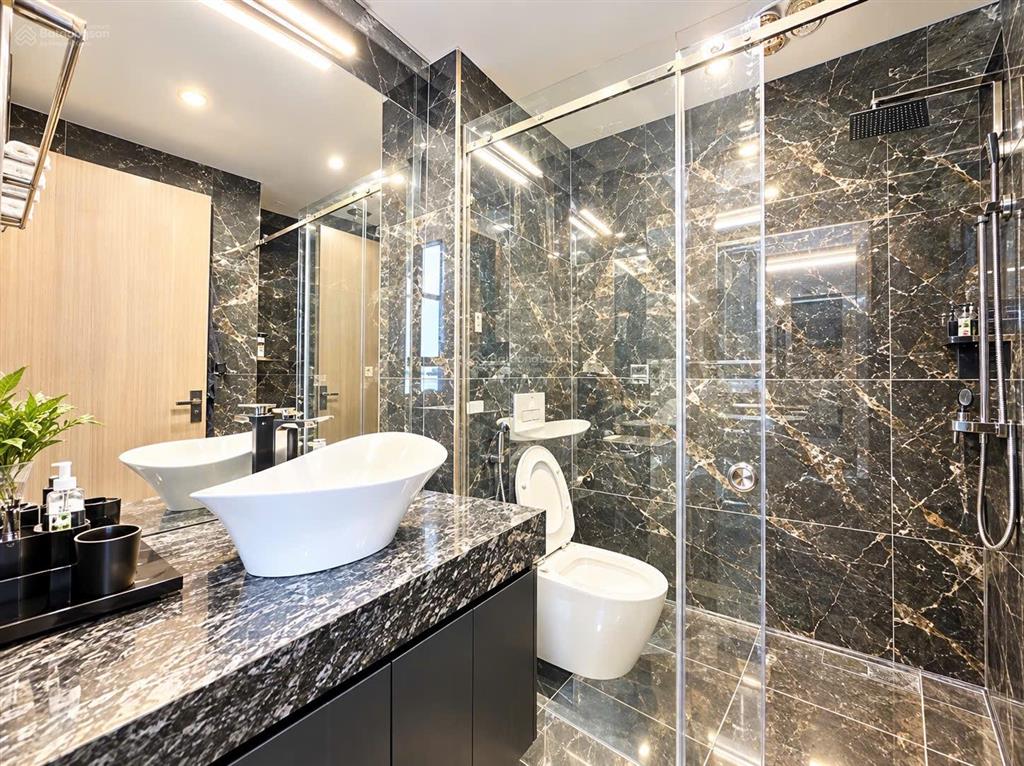 Bán căn studio 51m đầy đủ đồ tầng 19 vinhomes metropolis liễu giai