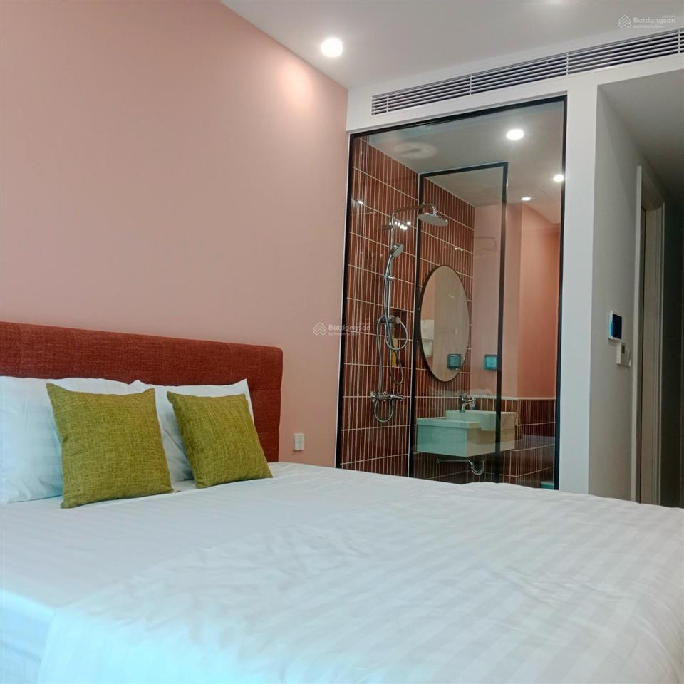 Chính chủ cần bán studio tầng cao