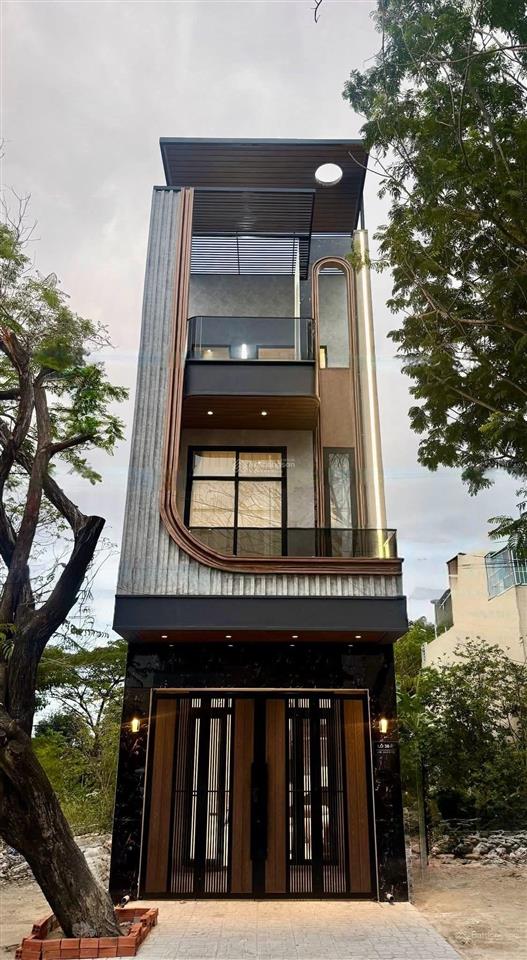 Giảm 300tr bán nhà mới xây 3 tầng, 3pn đất lành, vĩnh thái, nam nha trang, khánh hòa