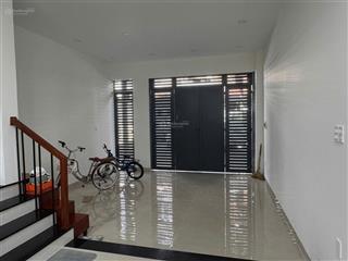 11,5 tỷ nhà 2 tầng gần biển, đường phan vinh, nha trang, khánh hòa