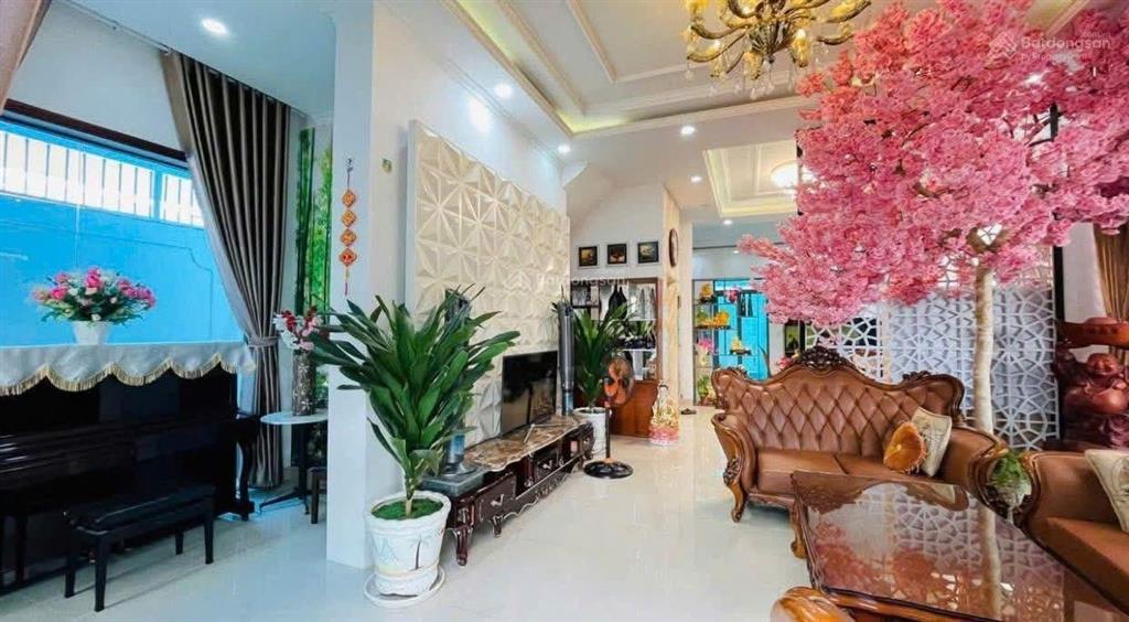 Bán nhanh biệt thự 240m2 có sổ đỏ kdt hud nha trang, khánh hòa