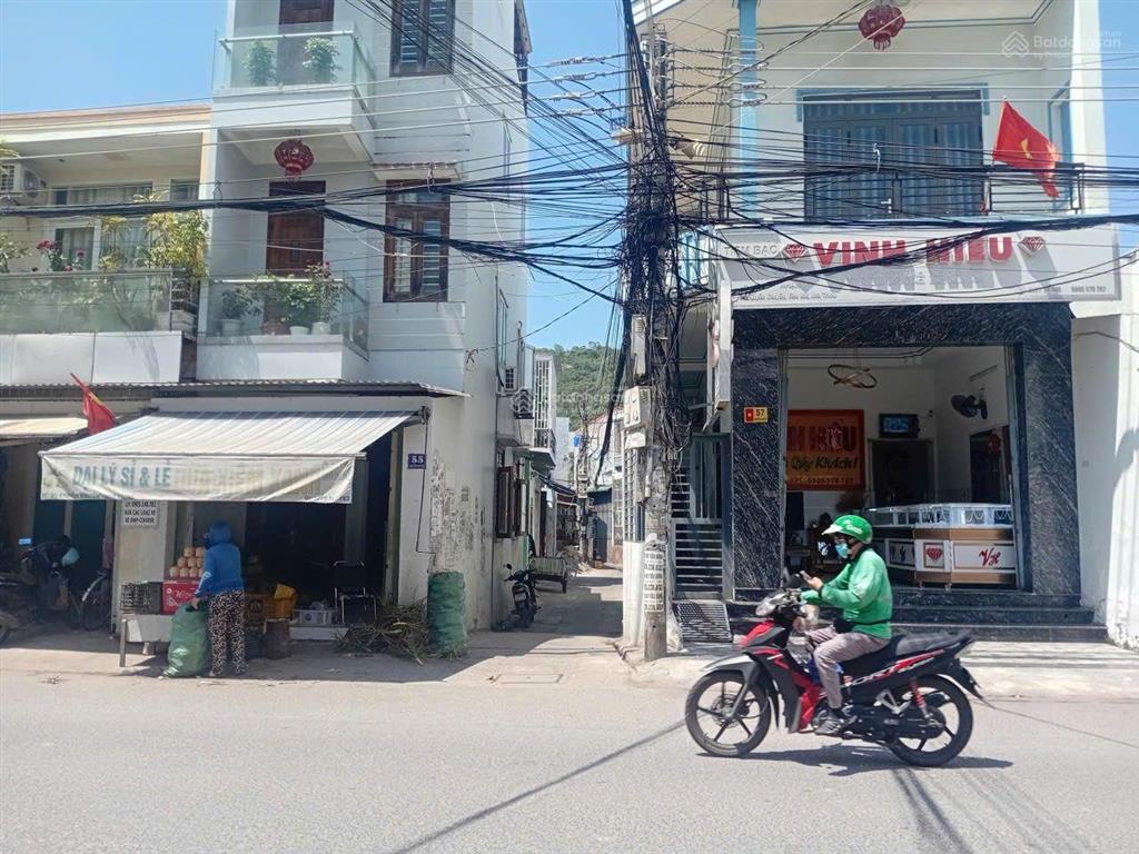 Bán nhanh lô đất 70m2, giá 2,8 tỷ gần chợ, gần biển nha trang, khánh hòa