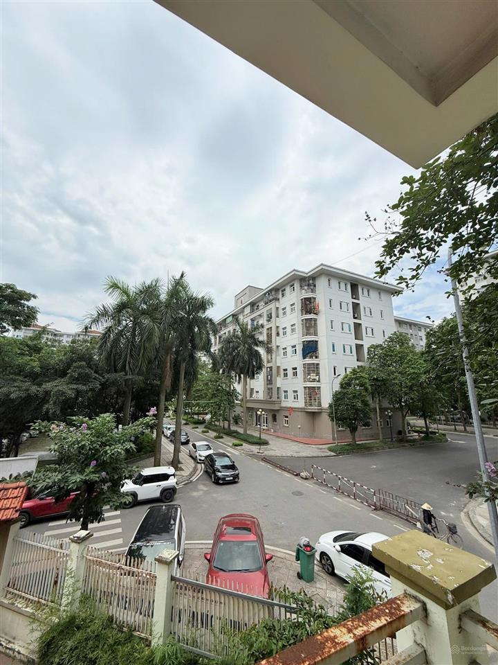 Bán nhà biệt thự 210m2 tại khu đô thị đặng xá 1, gia lâm, hà nội, giá cực chất 140 triệu / m2