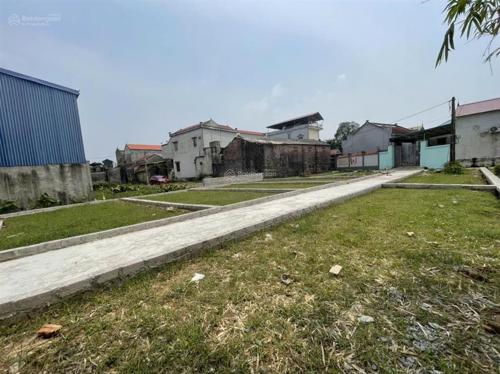 48,6m tam đa  thanh văn ô tô đỗ cửa, gần kđt olympic giá 3,9 tỷ