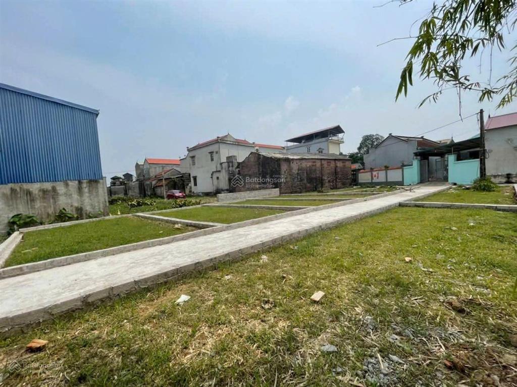48,6m tam đa  thanh văn ô tô đỗ cửa, gần kđt olympic giá 3,9 tỷ