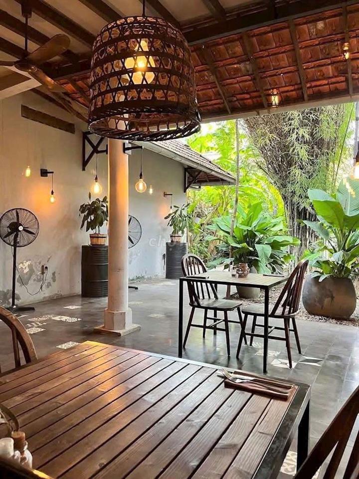 CHO THUÊ MẶT BẰNG KINH DOANH SÂN VƯỜN SIÊU ĐẸP