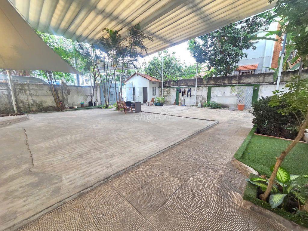 BIỆT THỰ KINH DOANH THẢO ĐIỀN QUẬN 2