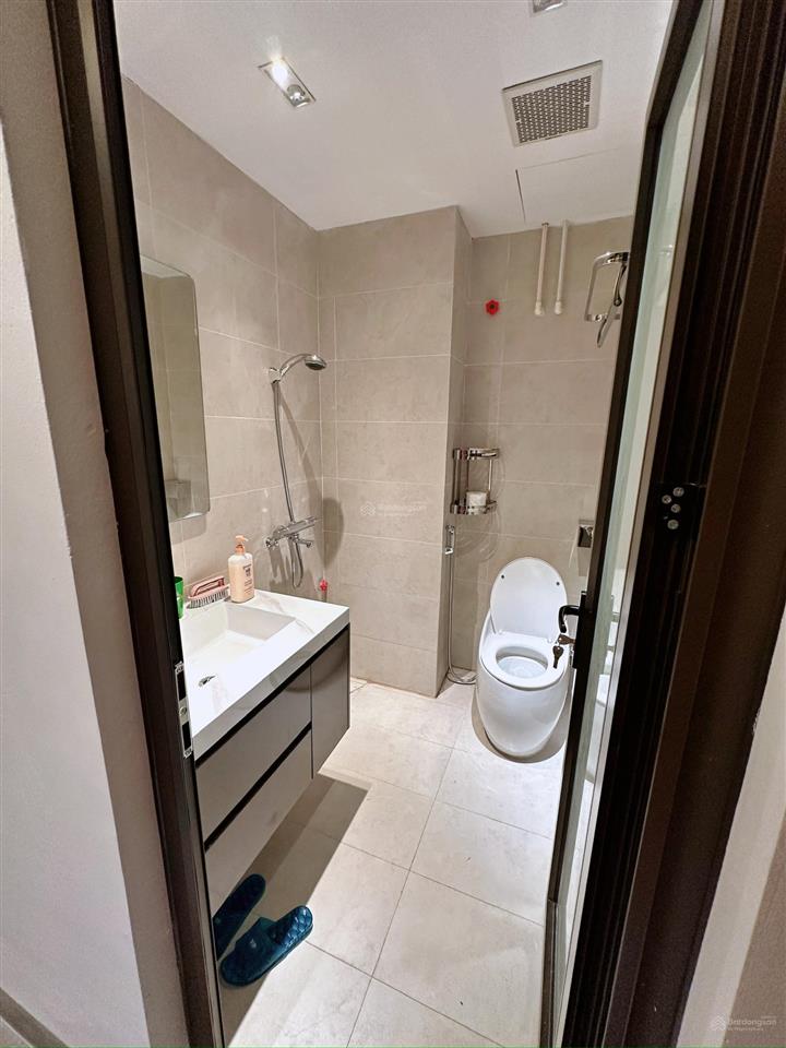Hạ giá bán gấp nhà riêng xây cao nhất ngõ lê trọng tấn, 38m2 xây cao 8 tầng mới tinh, view quân đội