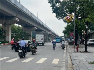 Bán nhanh căn hộ  mặt phố quang trung, hà đông.tiện ích ngay bến xe bus  ga tàu điện..92m, 5.5tỷ