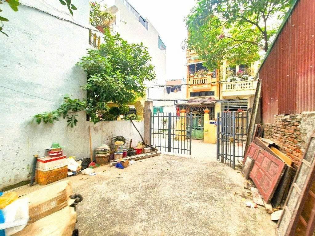 Bán đất việt hưng 100m², mt 5,2m đường ôtô tránh kinh doanh, giá chào 16 tỷ tl