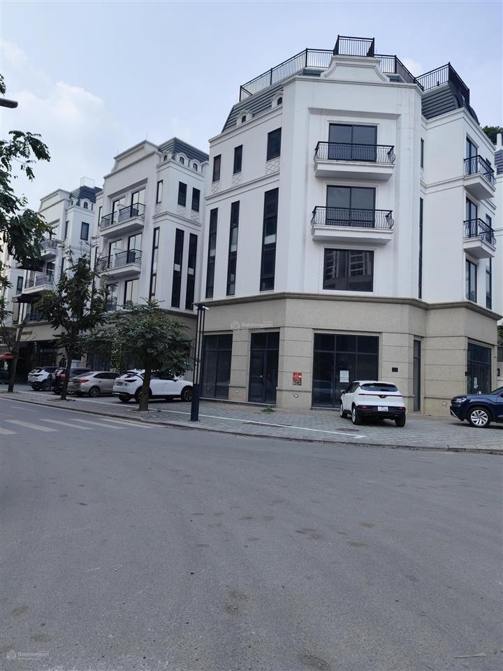 Bán nhà liền kề thô c14 phúc đồng 105m², 6 tầng, mt 7m vỉa hè ôtô tránh, giá 40 tỷ có tl